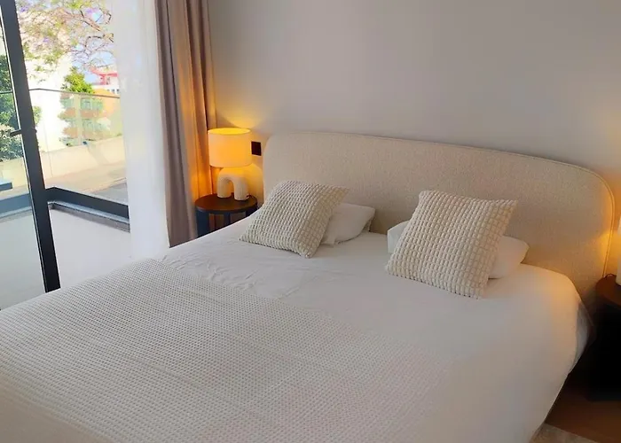 아파트 Infinito Azul - Moderno Elegante Com Piscina 푼샬