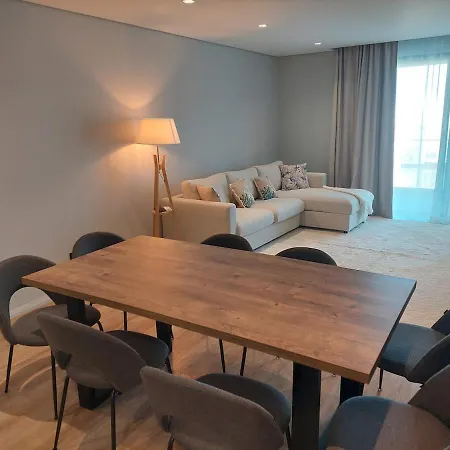 Infinito Azul - Moderno Elegante Com Piscina * فونشال