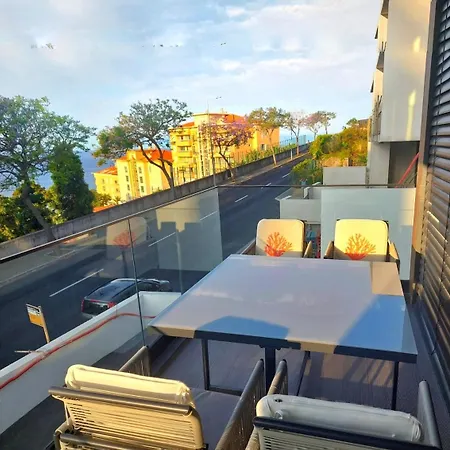 Infinito Azul - Moderno Elegante Com Piscina Funchal (Madeira)