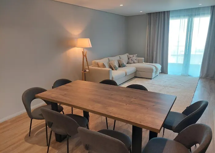 Infinito Azul - Moderno Elegante Com Piscina * Фуншал