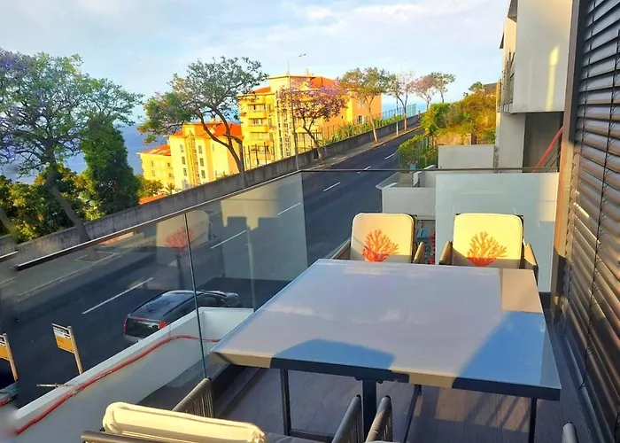 Infinito Azul - Moderno Elegante Com Piscina فونشال