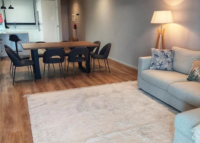 Infinito Azul - Moderno Elegante Com Piscina * フンシャル